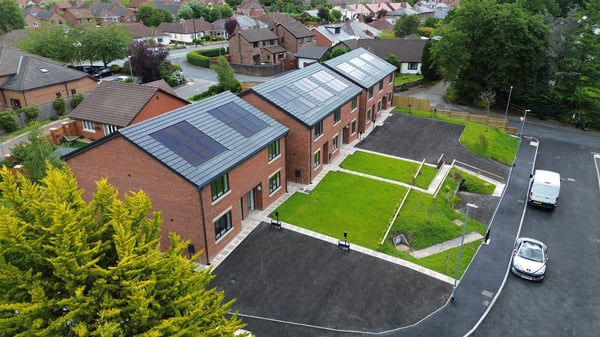picture of our new build homes with solar panels