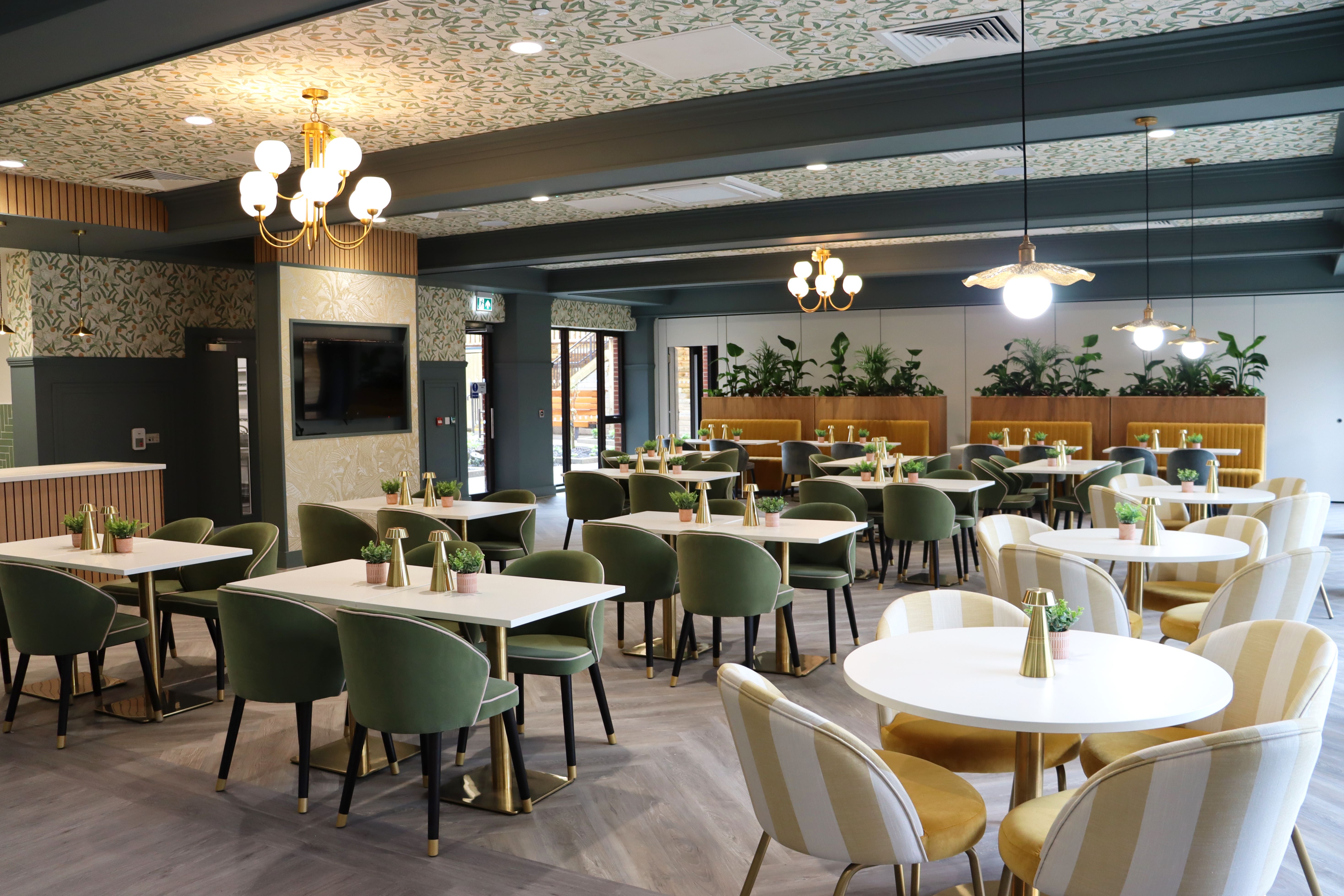 The-Bistro-(6)